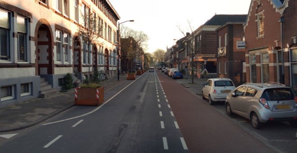 Foto 1: Tijdelijke indeling van de Toulonselaan 